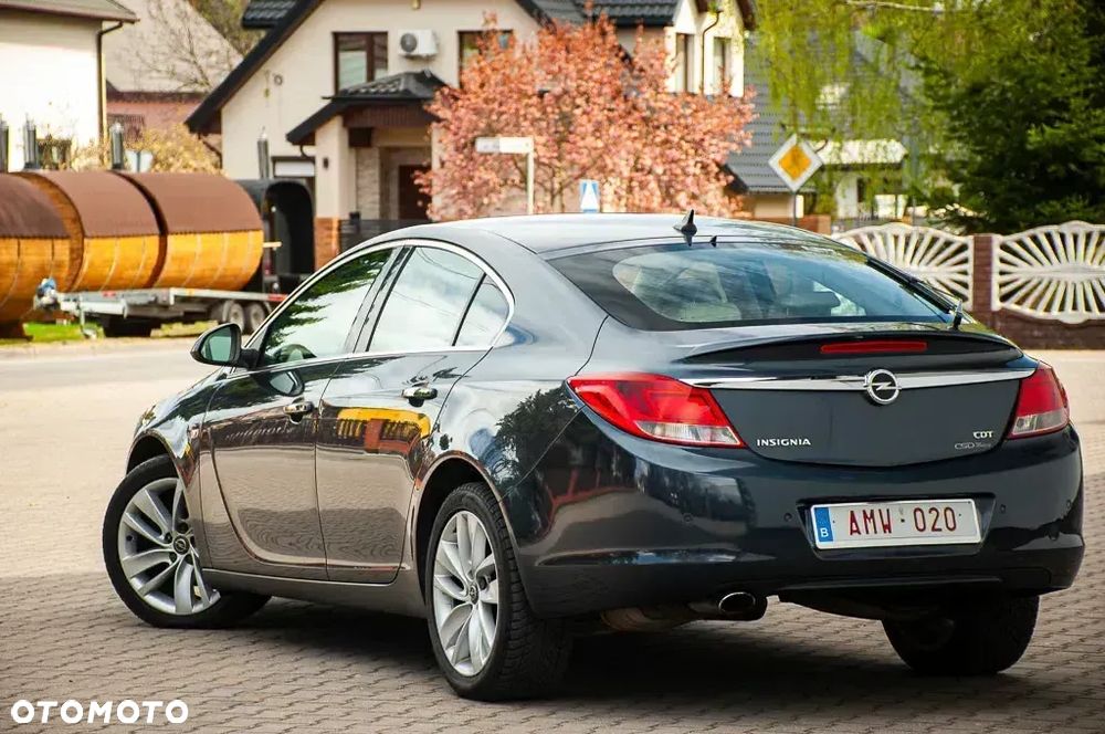 Opel Insignia 2.0 CDTI - 15