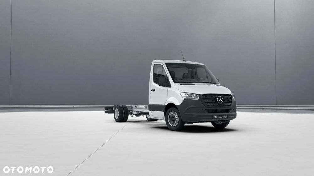 Mercedes-Benz Sprinter - 18