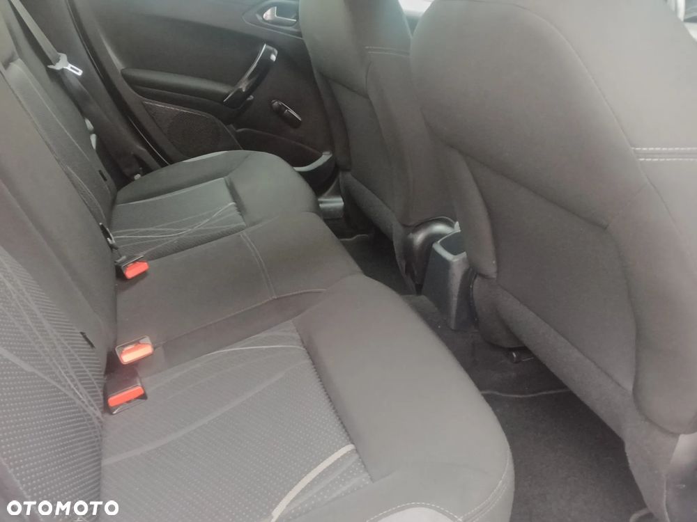 Peugeot 208 1.6 e-HDi Allure STT - 8