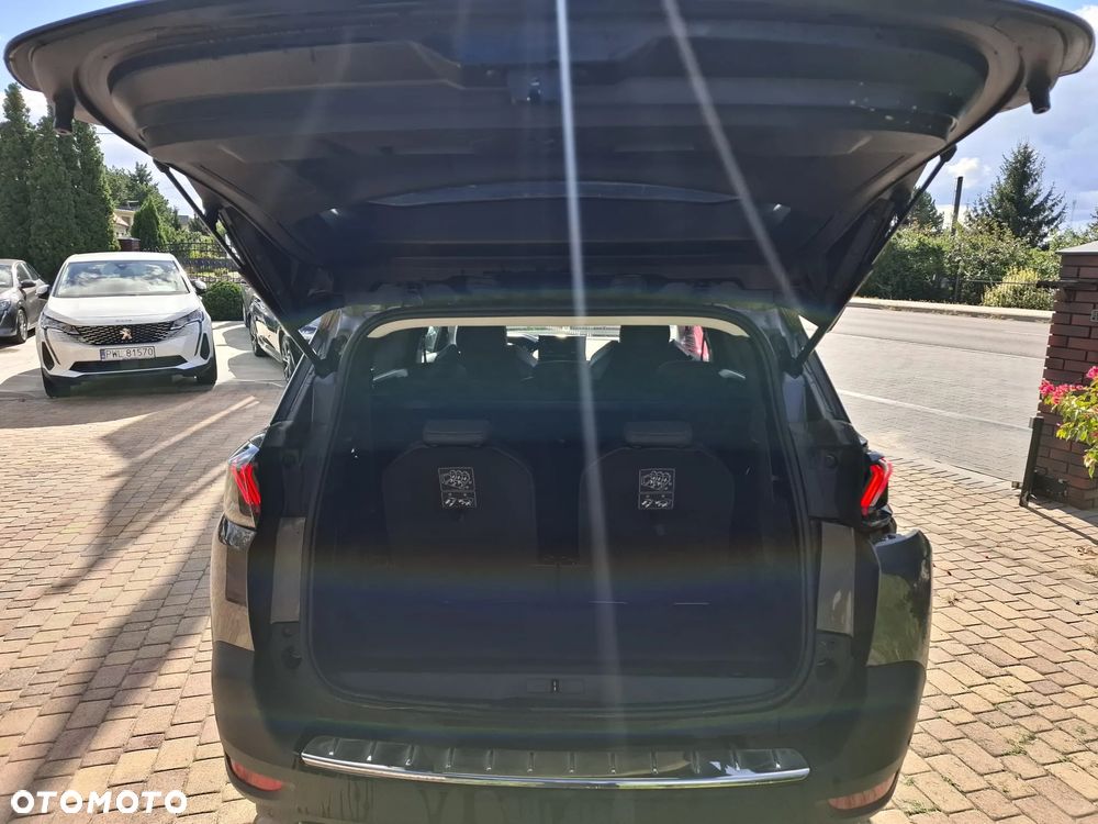 Peugeot 5008 PureTech 130 Stop & Start GPF EAT8 Allure - 16