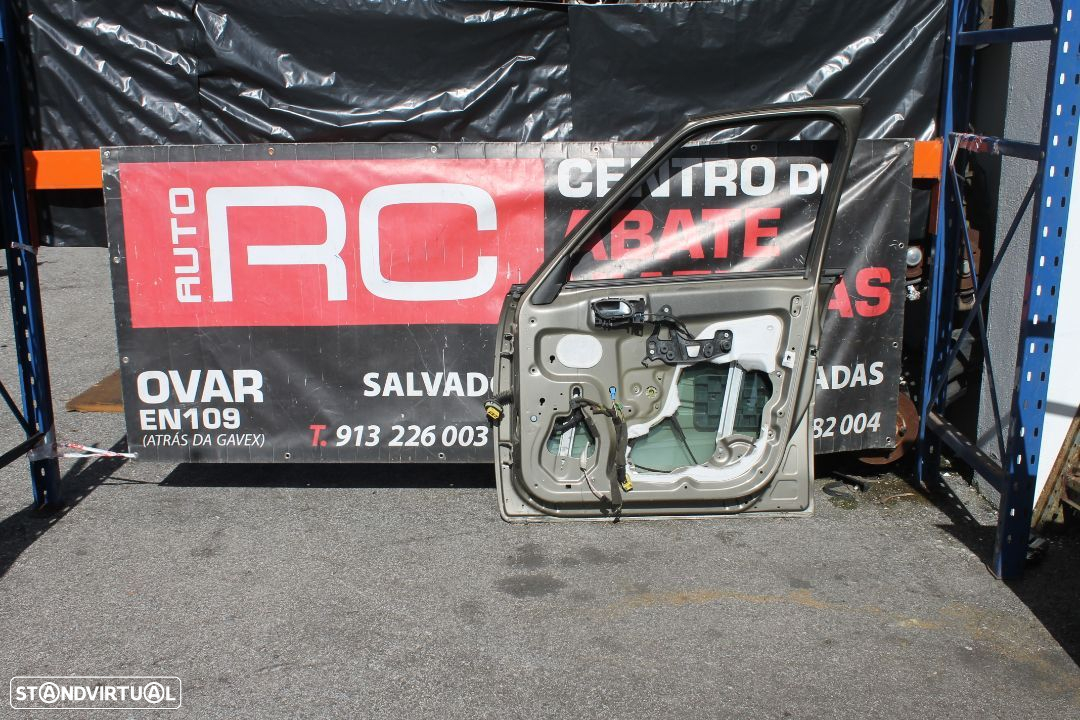 Porta da Frente do Lado Direito Citroen C5 de 2010 - 2