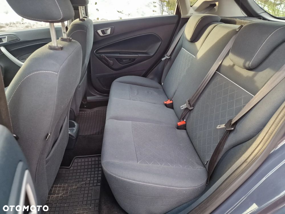 Ford Fiesta 1.25 Silver X plus EU5 - 12