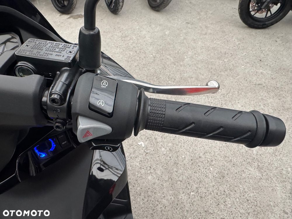 Honda PCX - 10