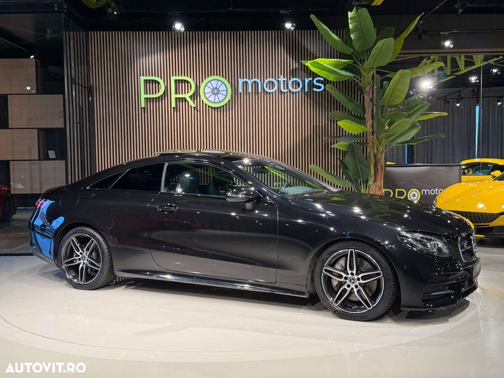 Mercedes-Benz E 300 Coupe Aut. - 15