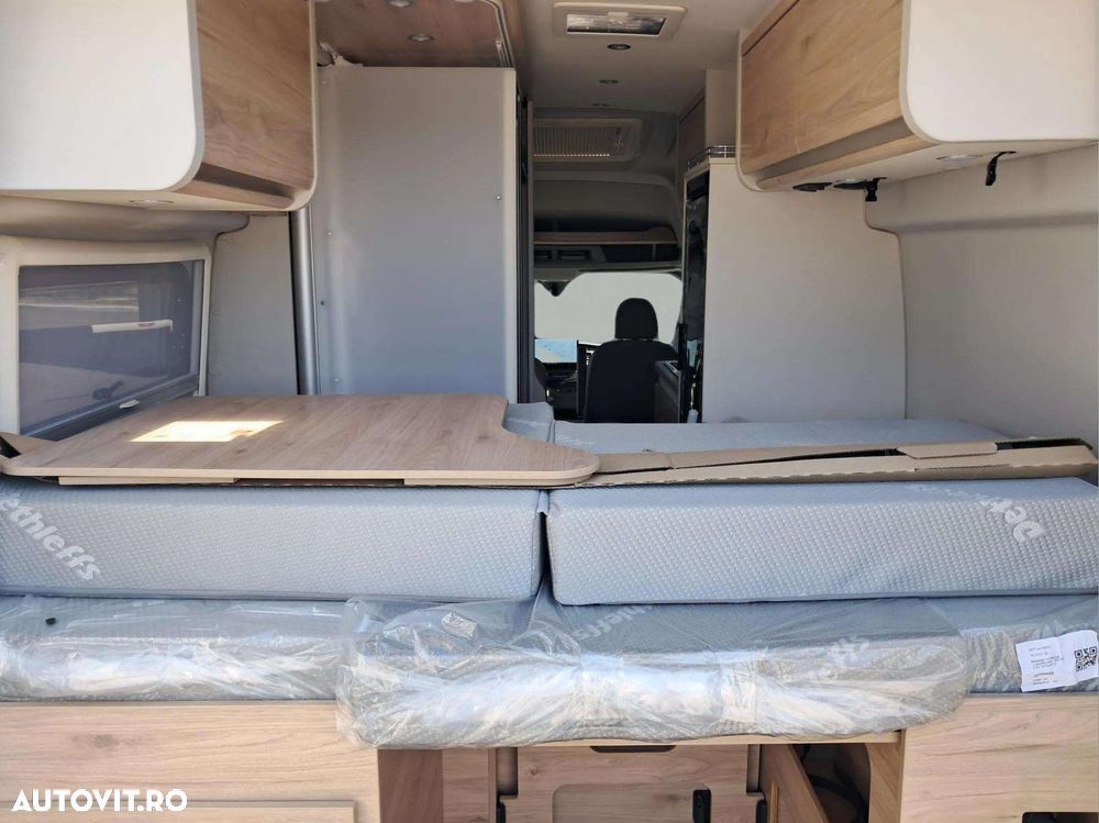 Ford Transit - 12