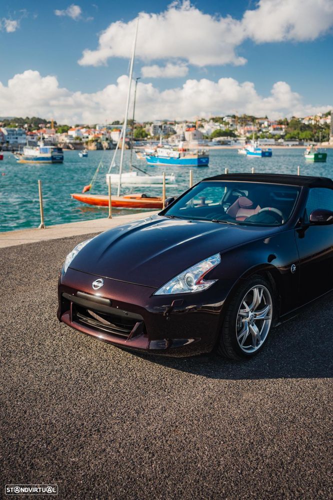 Nissan 370 Z Pack NAV+JA19+AS AT - 30