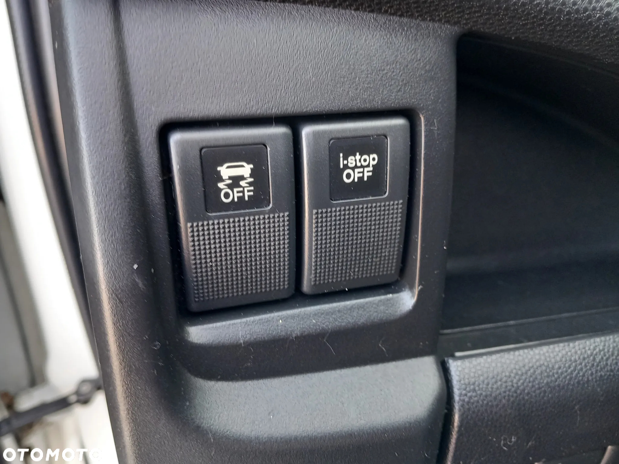 Mazda 5 2.0 MZR-DISI i-stop Sendo - 28