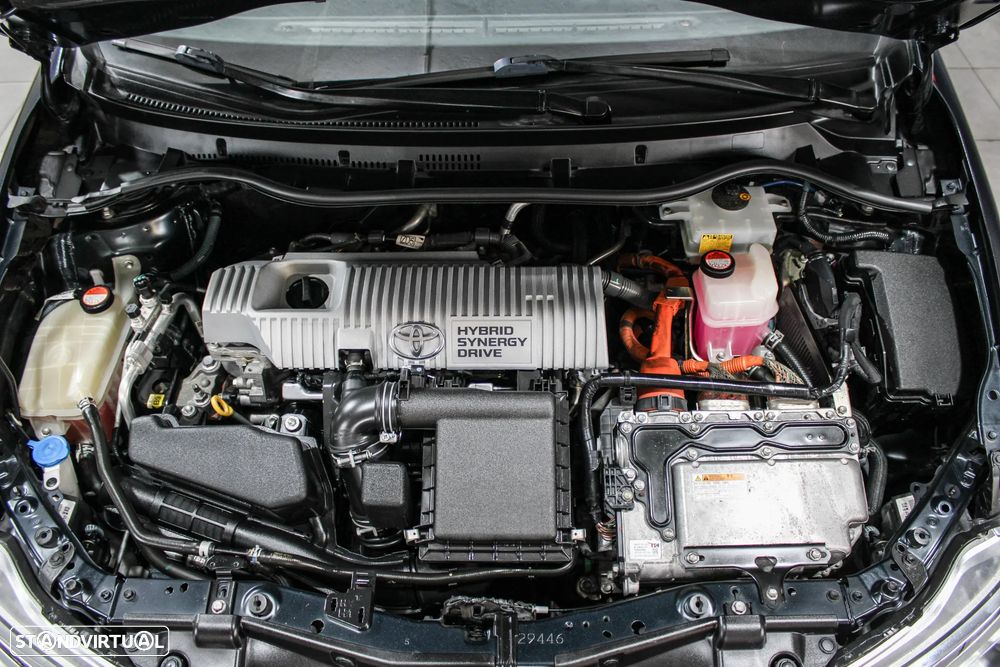 Toyota Auris 1.8 HSD Comfort +P.Techno+P.Sport - 23