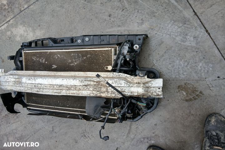 Trager / Calandru 4F0121251R 4F0805499B 4B0010157D 4F0121251R 4F08054 - 2