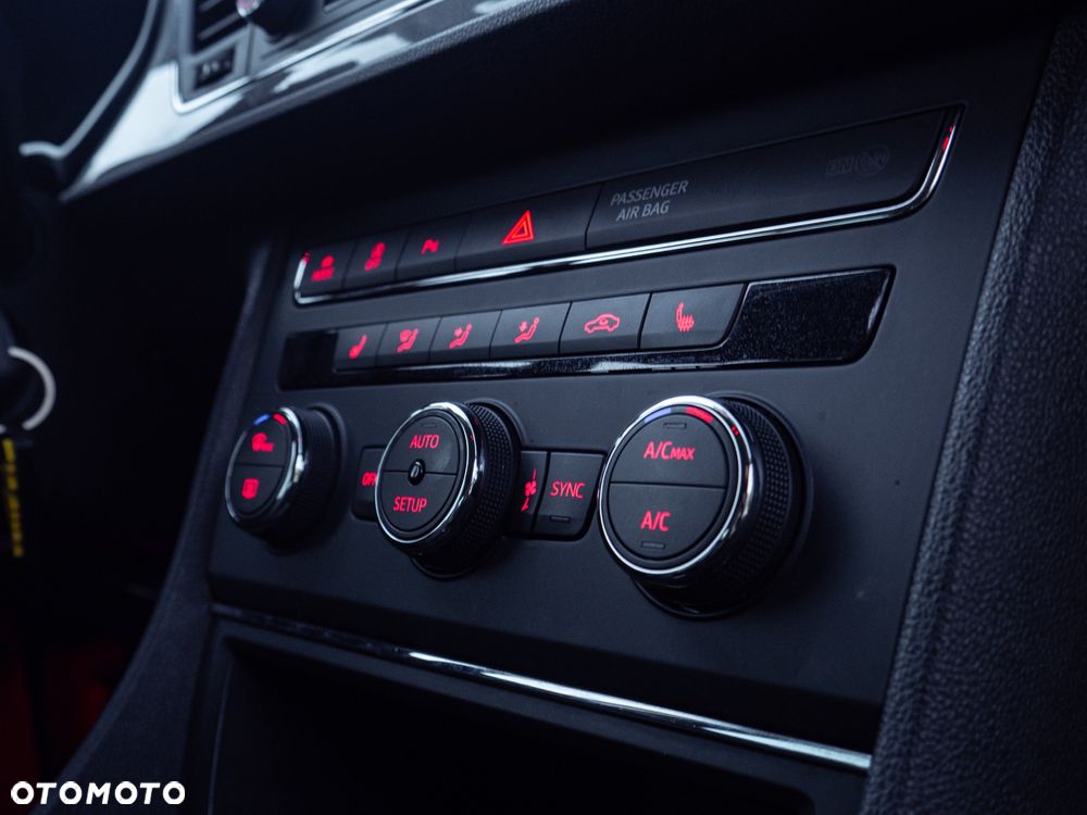 Seat Leon 2.0 TDI DPF FR - 13