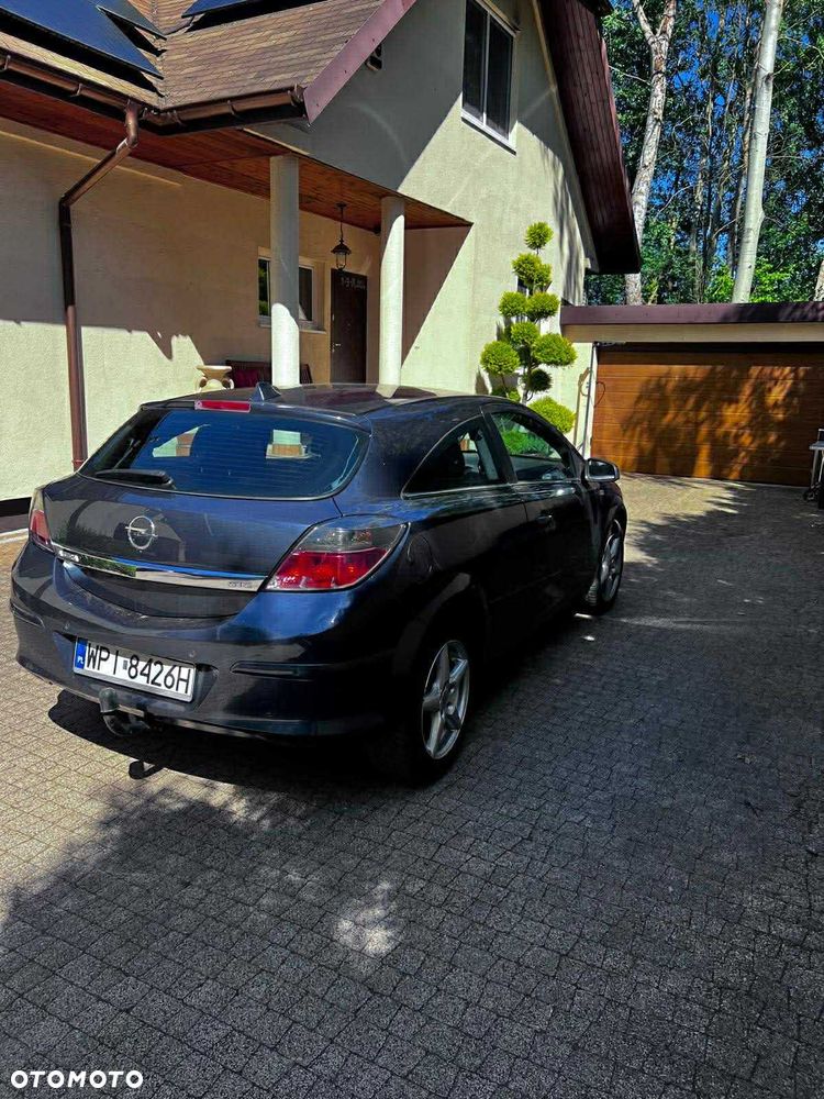 Opel Astra - 4