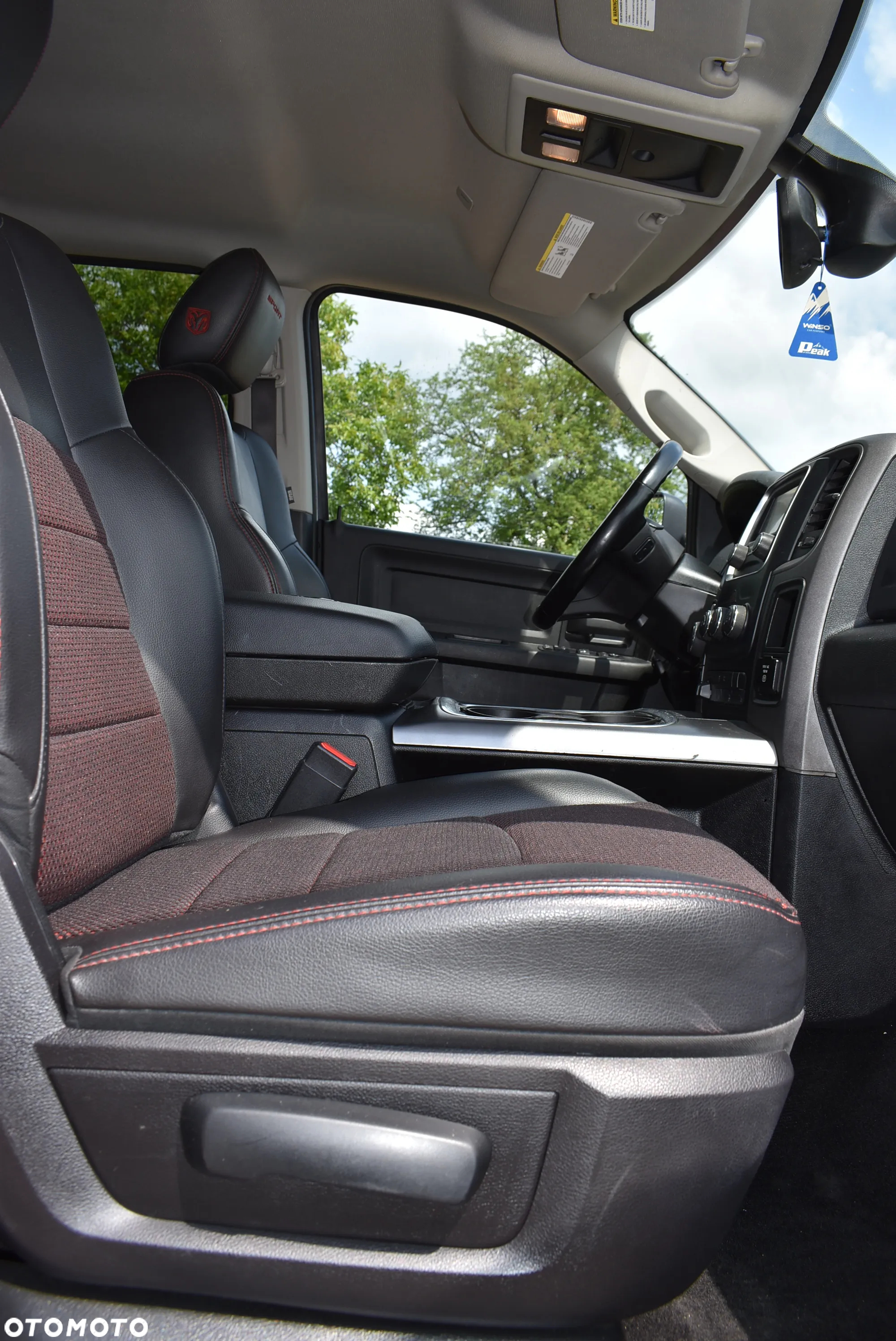RAM 1500 Crew Cab Sport - 20