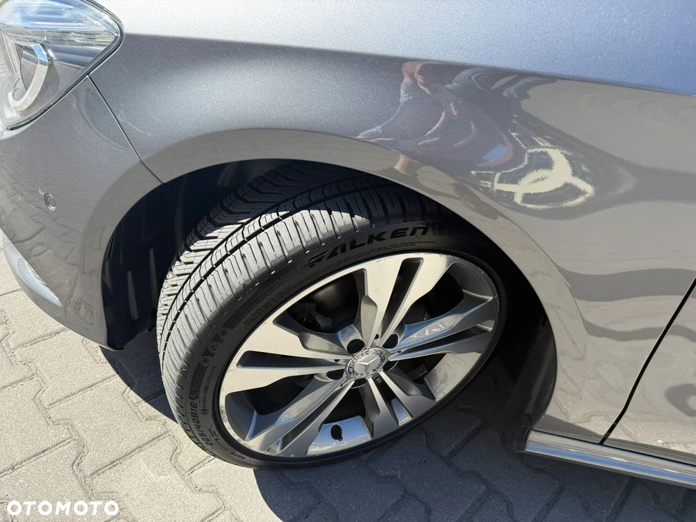 Mercedes-Benz CLA 180 BlueEffICIENCY Edition - 22