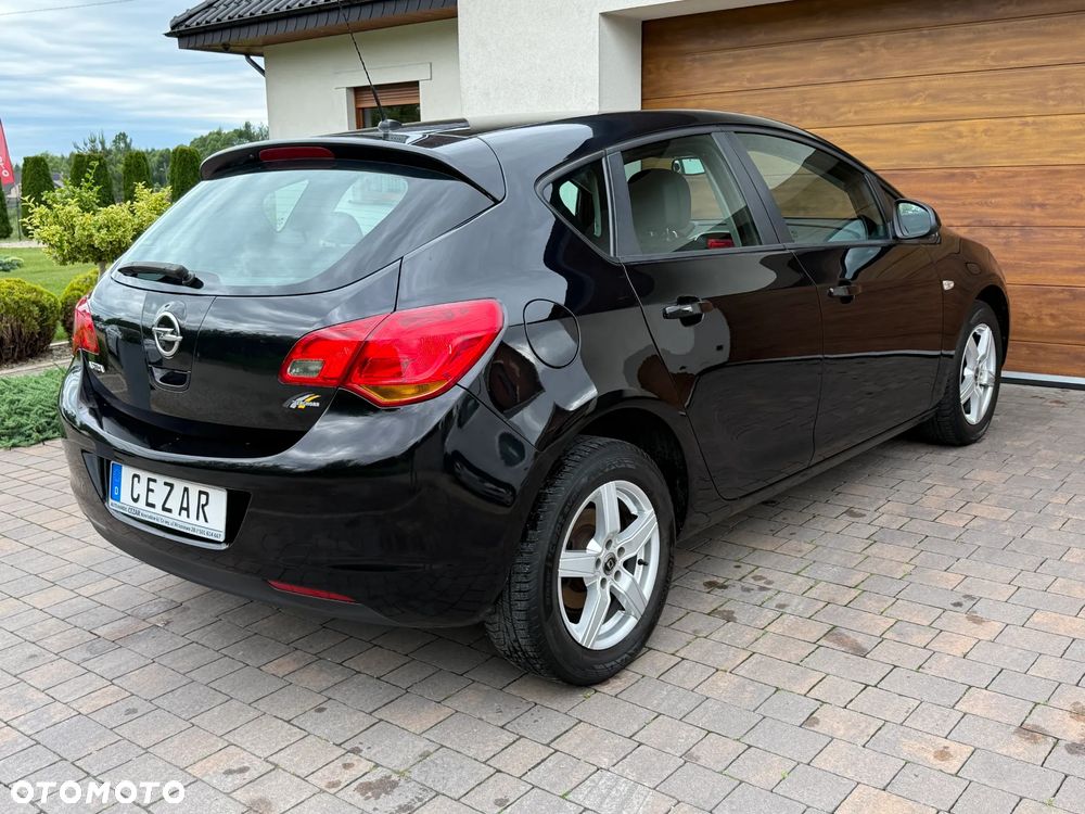 Opel Astra - 3
