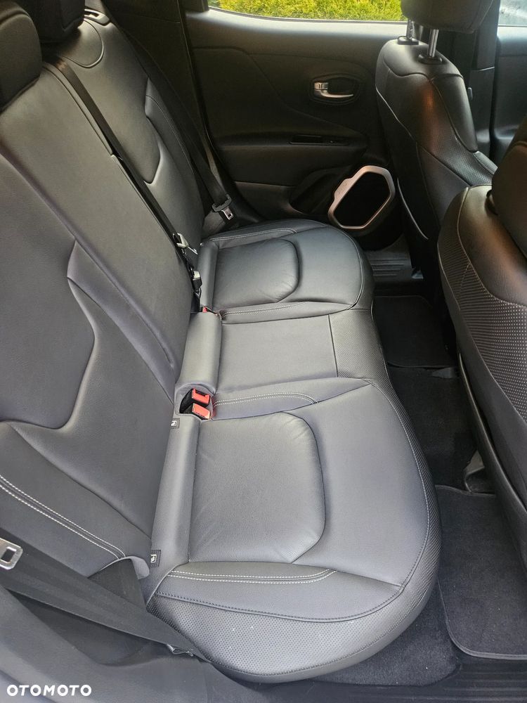 Jeep Renegade 1.4 MultiAir Limited - 22