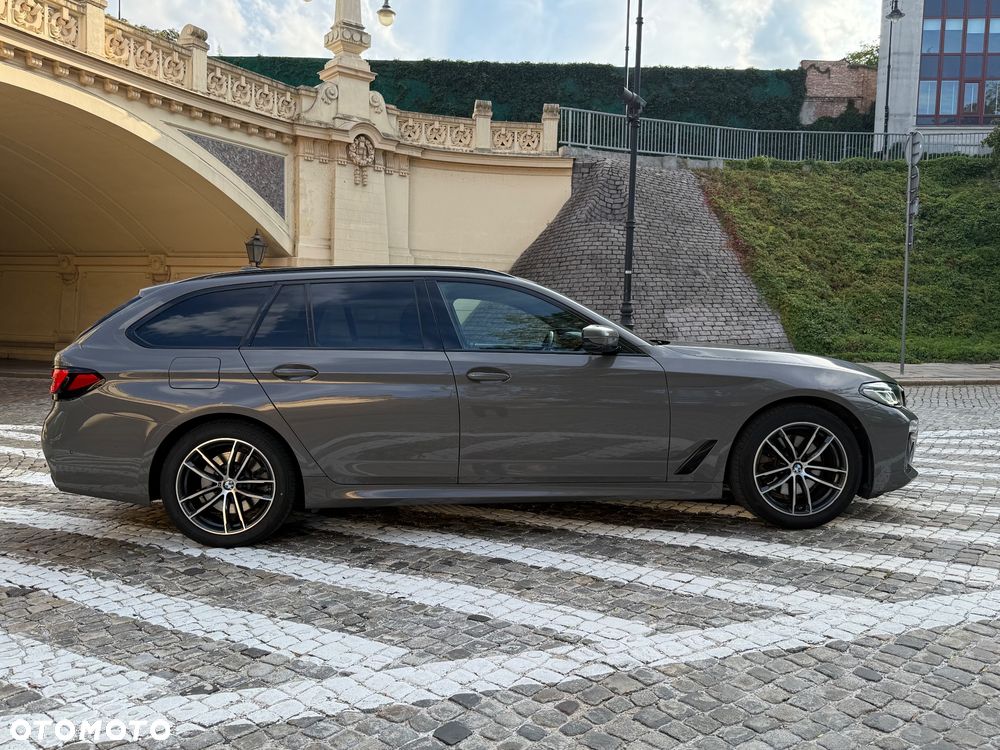 BMW Seria 5 520d M Sport Edition - 7