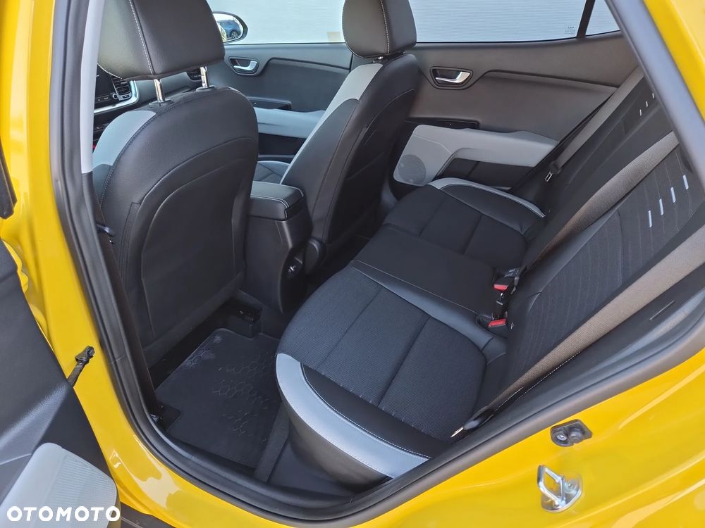 Kia Stonic 1.0 T-GDI MHEV L Business Line DCT - 22