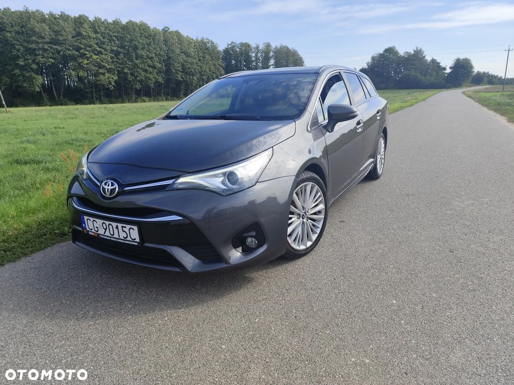 Toyota Avensis 2.0 D-4D Prestige - 1