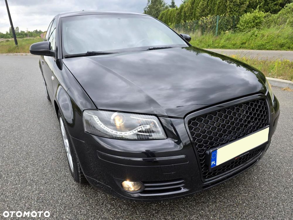 Audi A3 Sportback 2.0 TDI DPF S tronic S line Sportpaket (plus) - 40