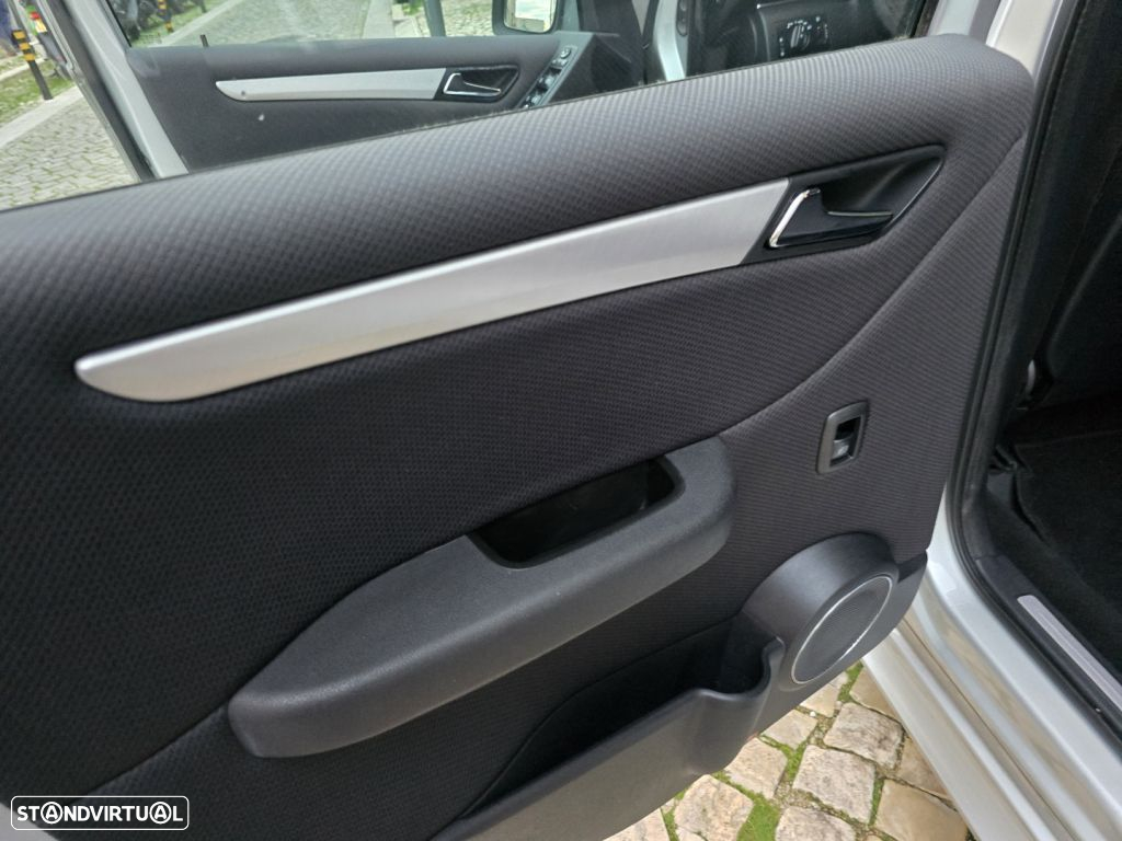 Mercedes-Benz B 200 CDi - 11