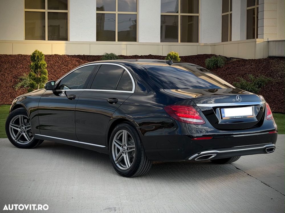 Mercedes-Benz E 220 d 9G-TRONIC Avantgarde - 4
