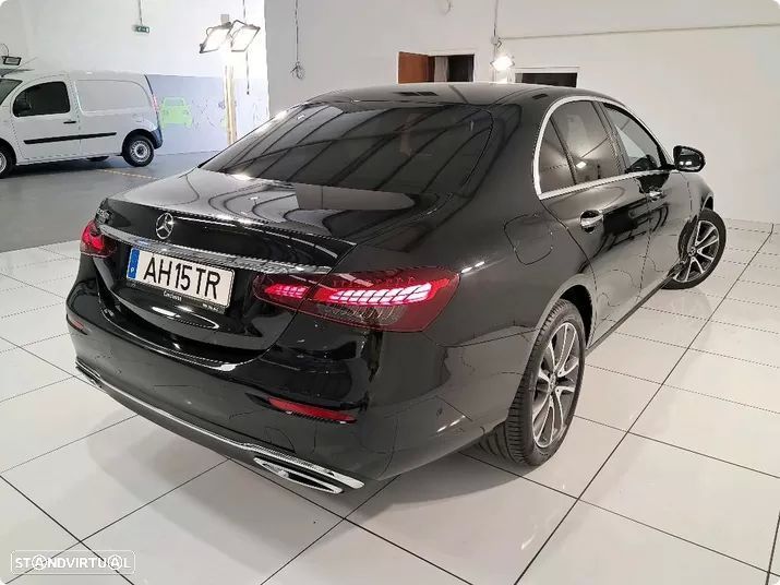 Mercedes-Benz E 220 d Avantgarde - 2