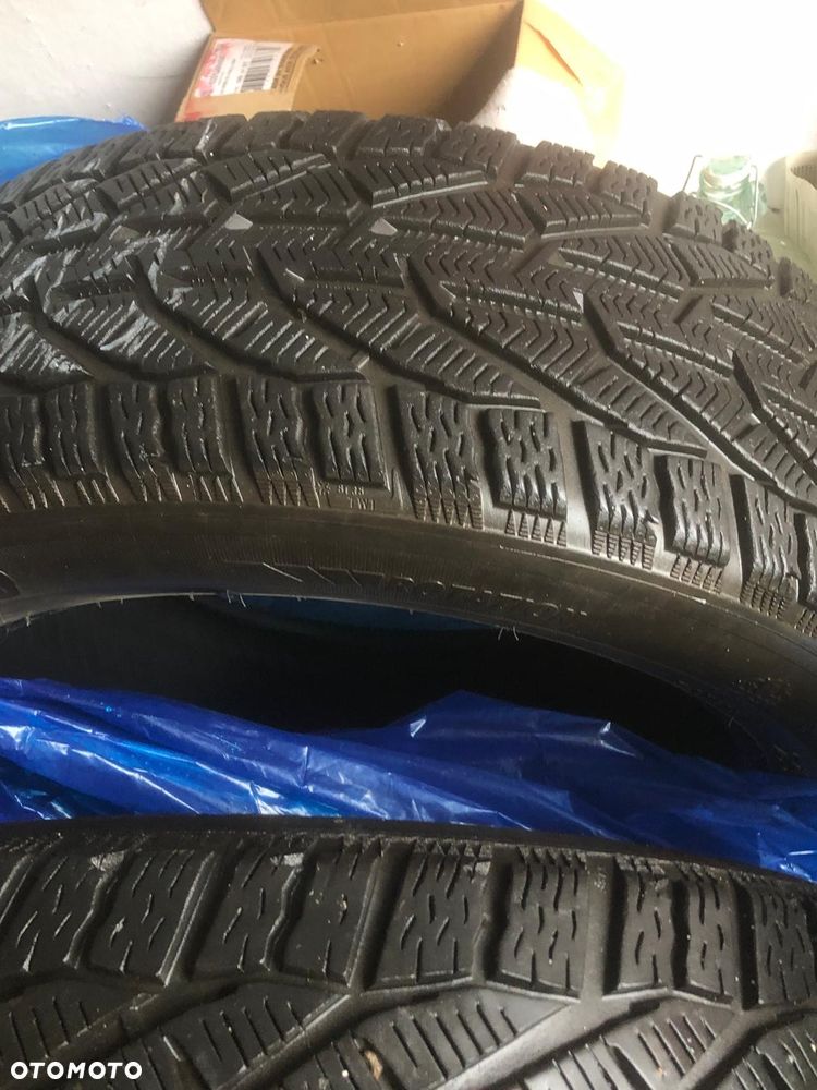Kormoran zimowe 235/55 R19 komplet - 3