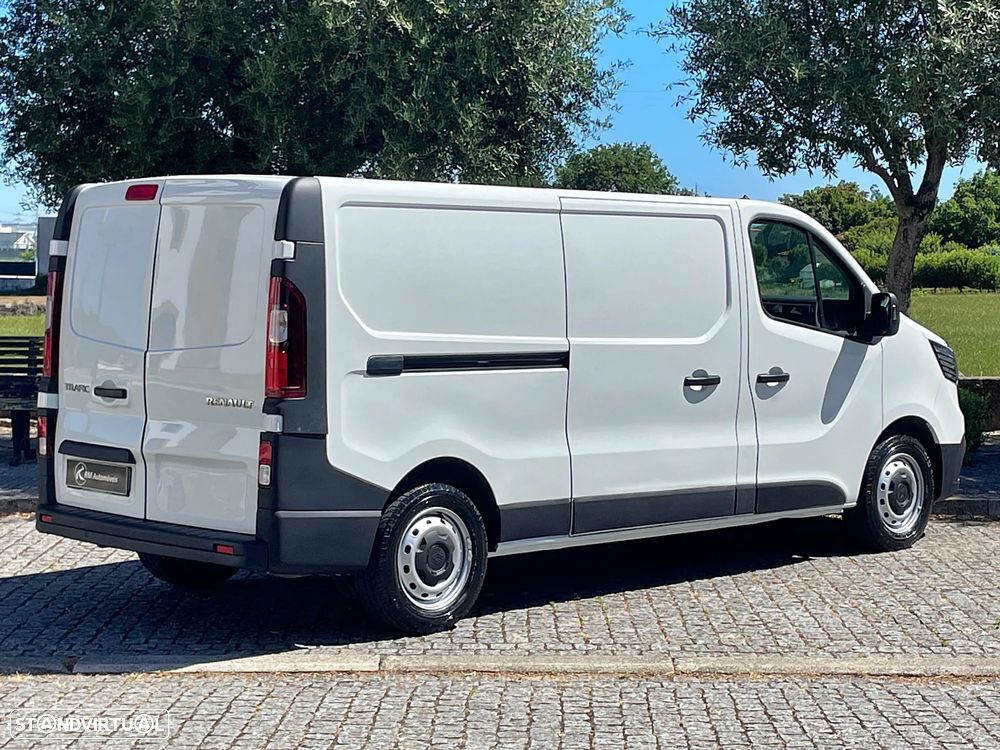 Renault Trafic 2.0 dCi Longa IVA Dedutível - 8