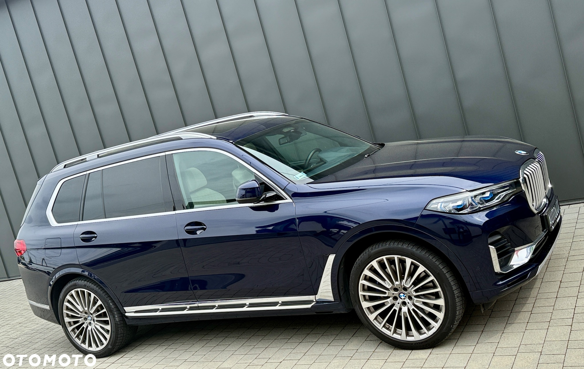 BMW X7 xDrive40i - 22