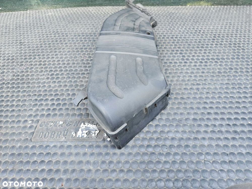 Przewód Dolot 8E0129618D 8E0129617D Wlot Kanał Filtra Powietrza Pas Przedni AUDI A4 B6 B7 - 6