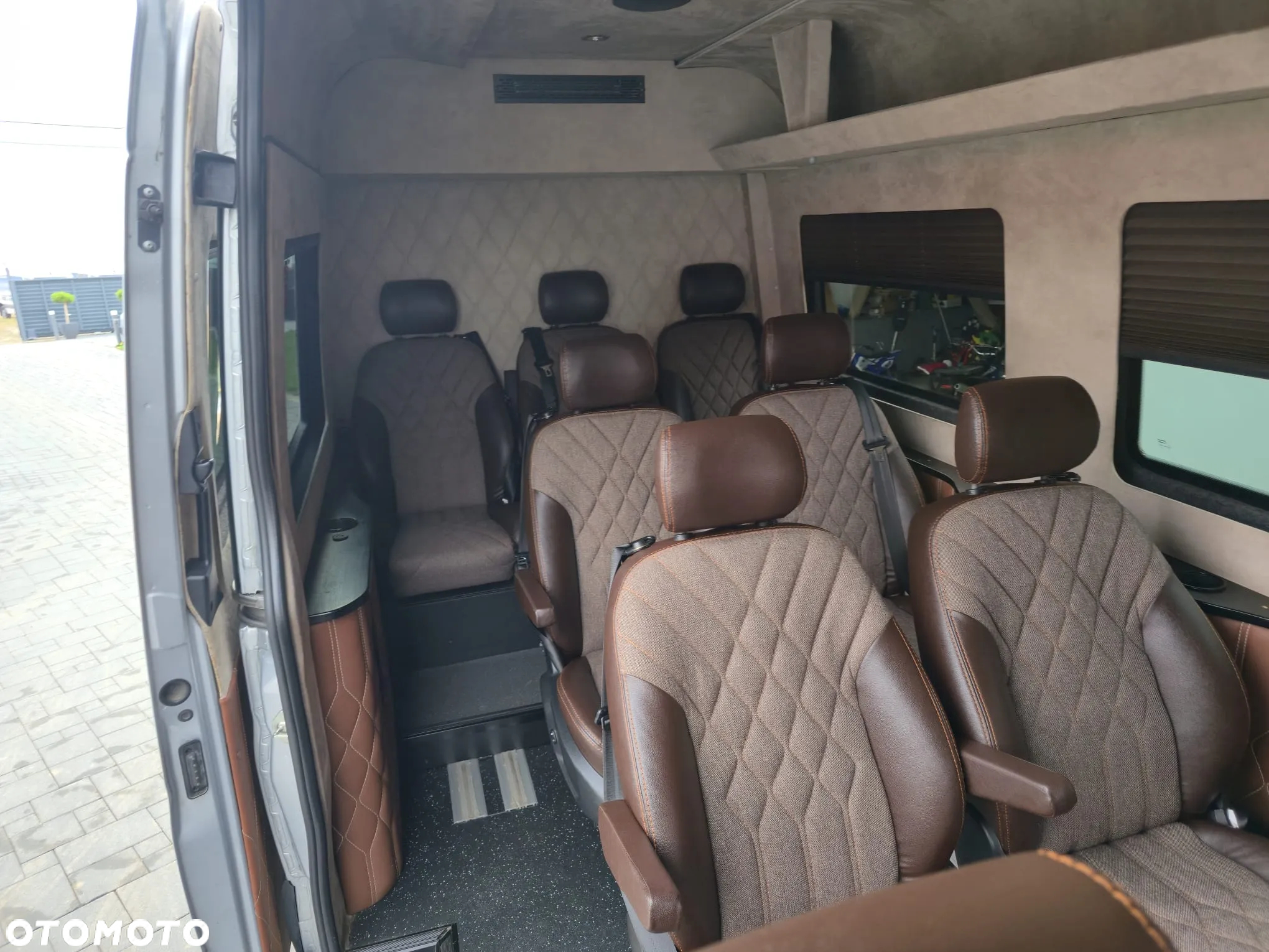 Mercedes-Benz Sprinter 317 CDI 907.235 - 10