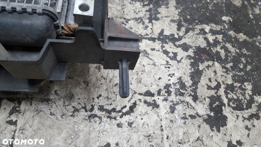 CHŁODNICA WENTYLATOR KOMPLET C4 PICASSO 2.0 HDI - 8