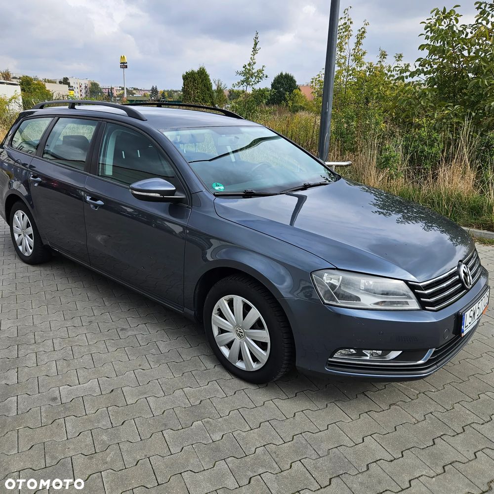 Volkswagen Passat 1.6 TDI Comfortline - 2