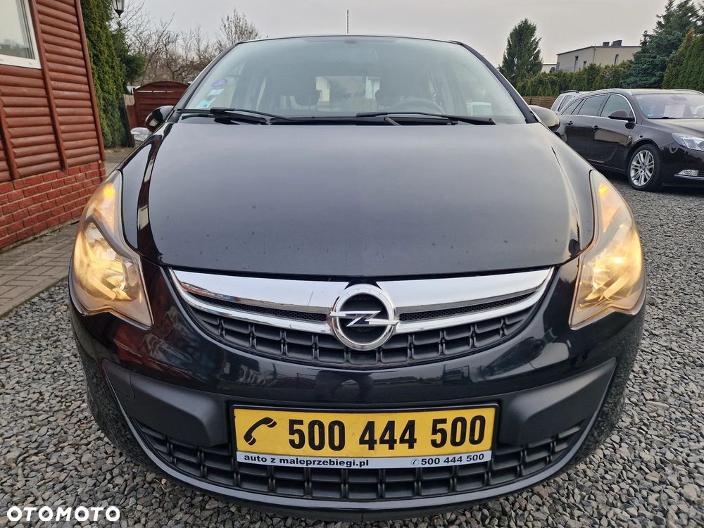 Opel Corsa 1.2 16V Cosmo - 6