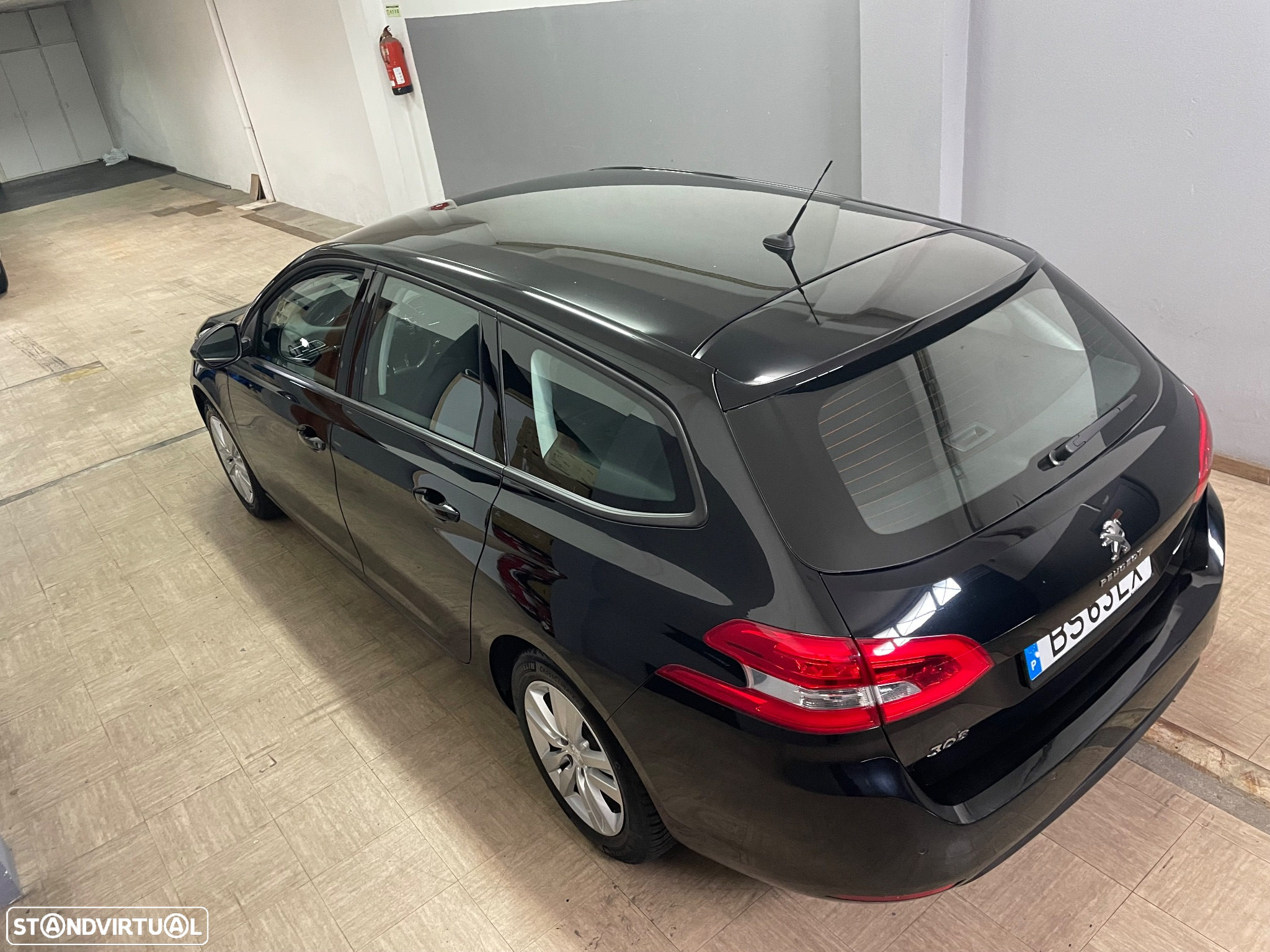 Peugeot 308 SW BlueHDi 130 EAT8 Stop & Start Active Business-Pack - 33