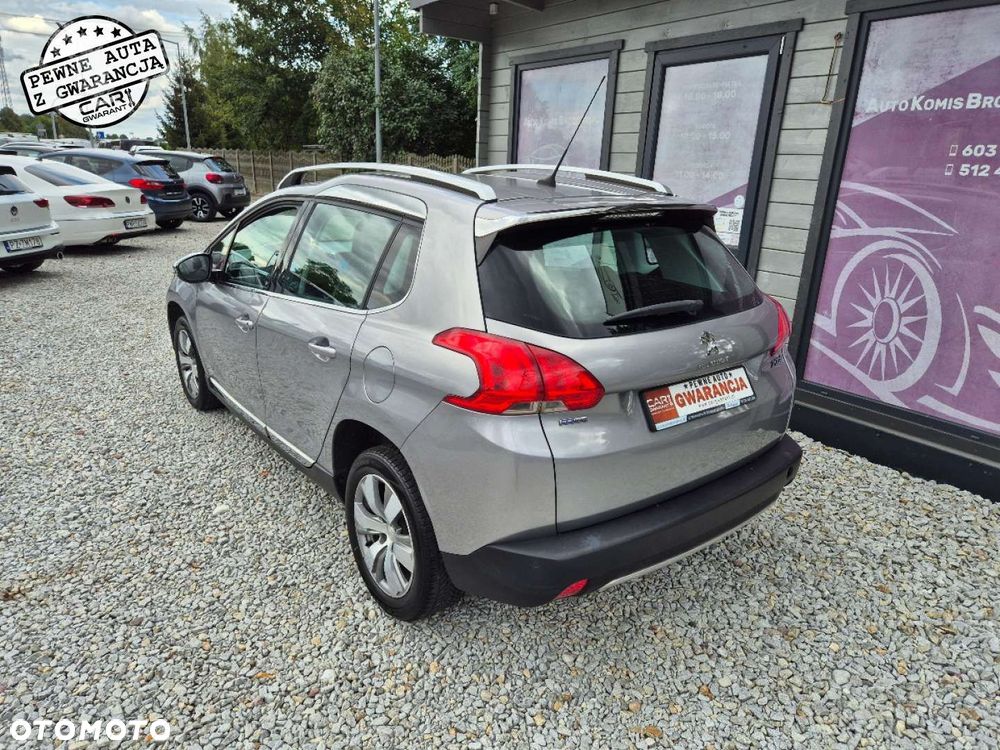 Peugeot 2008 - 9