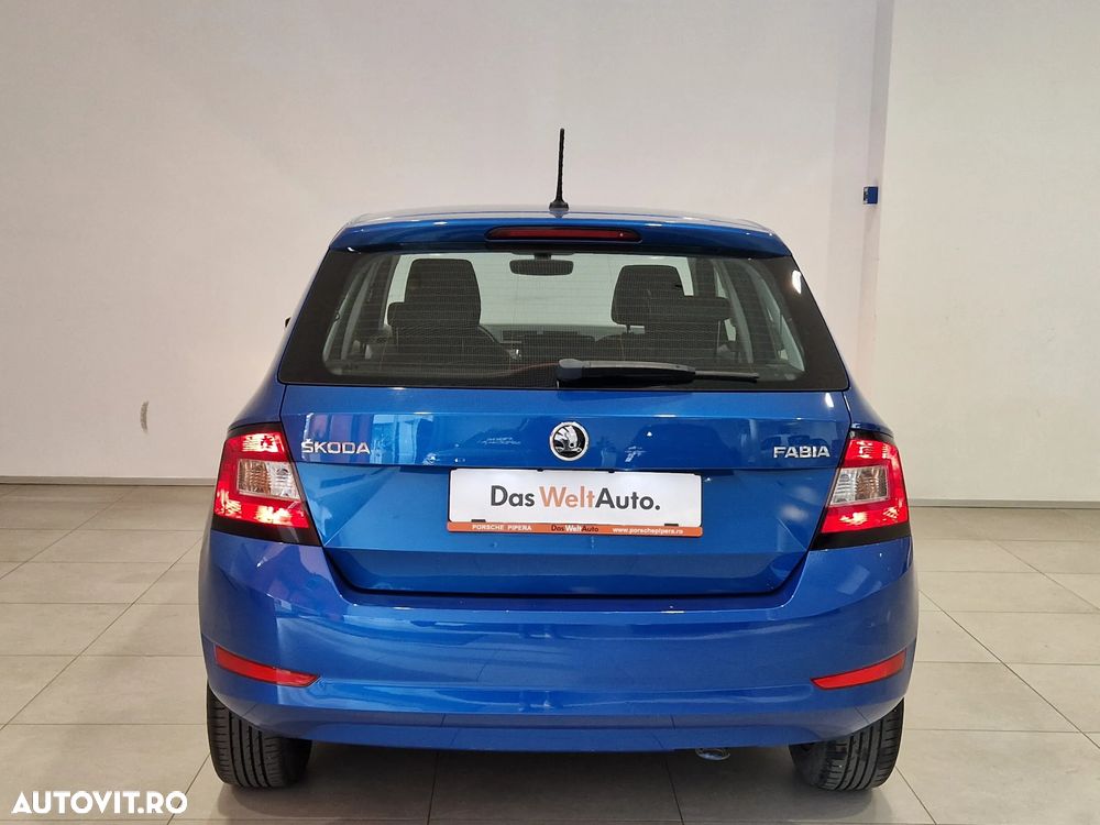 Skoda Fabia - 8