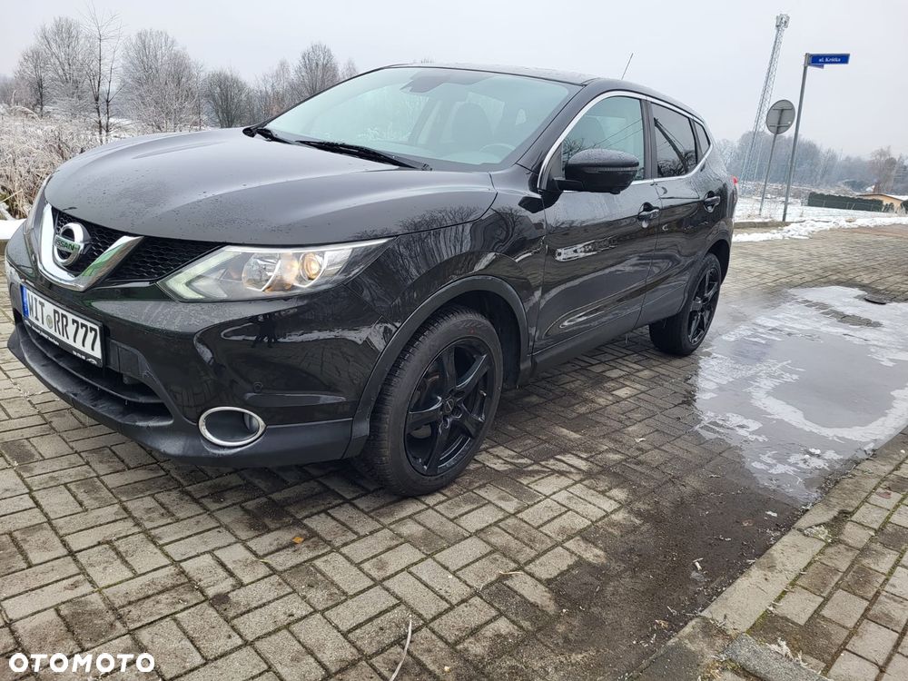 Nissan Qashqai - 1