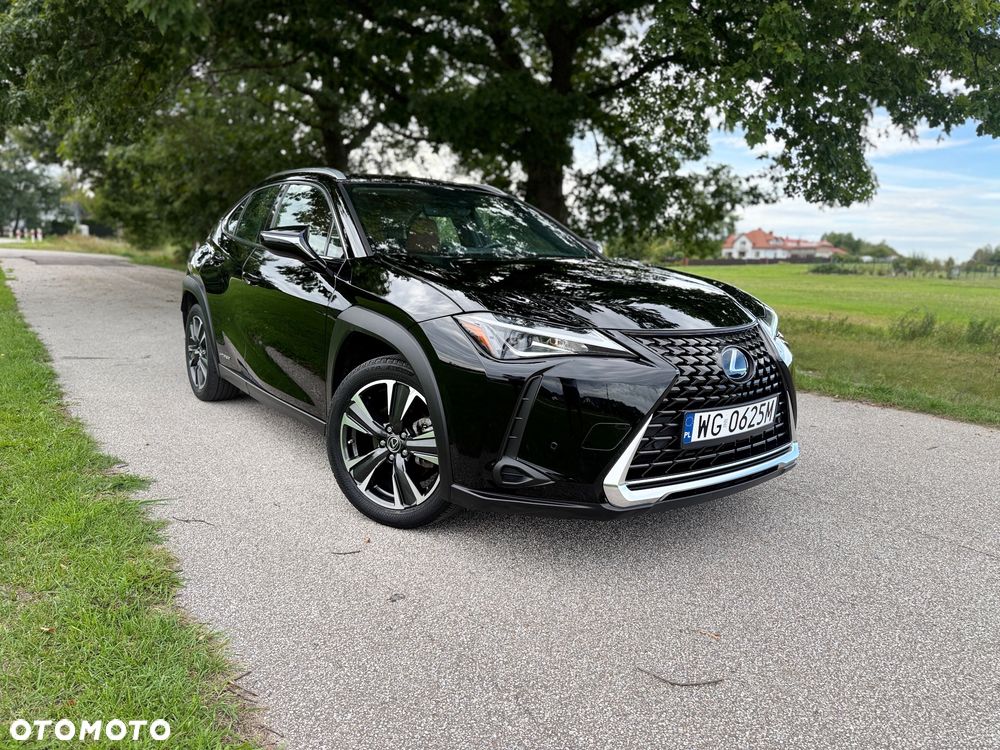 Lexus UX - 1