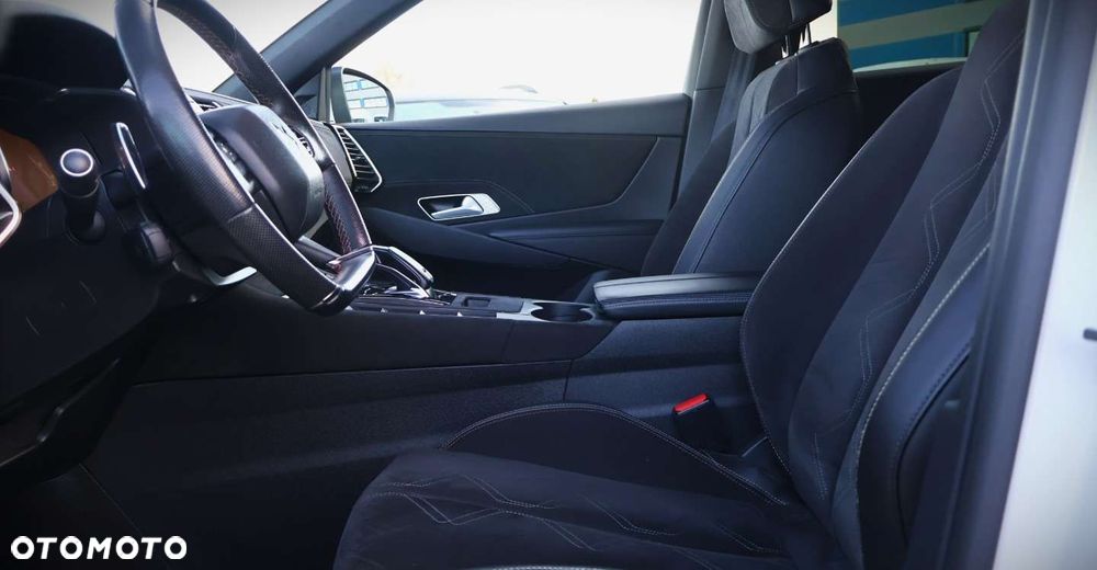 DS Automobiles DS 7 Crossback 2.0 BlueHDi Performance Line + - 15