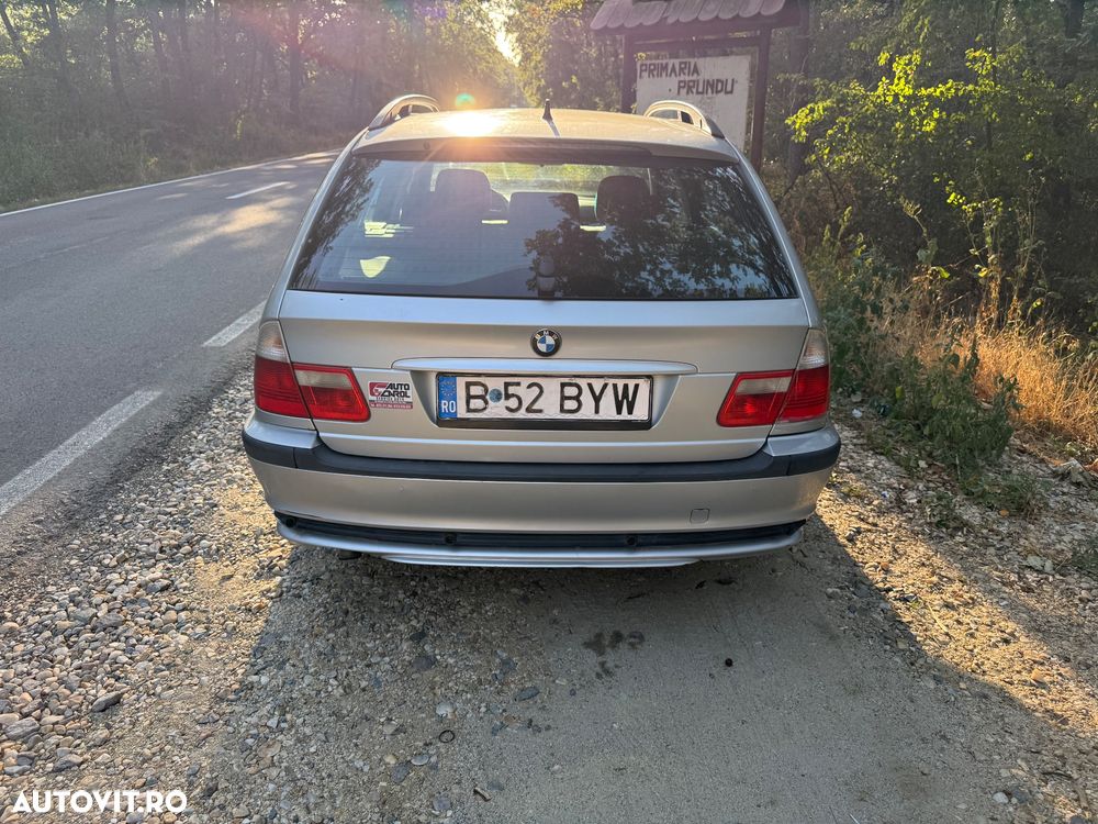 BMW Seria 3 318d Touring - 5