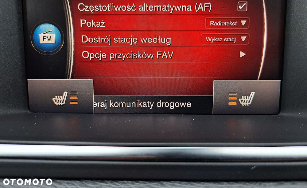 Volvo V40 - 18