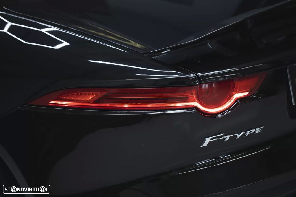 Jaguar F-Type V8 S - 28