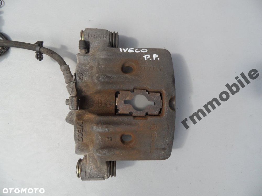 ZACISK HAMULCOWY PRAWY PRZÓD IVECO DAILY - 1