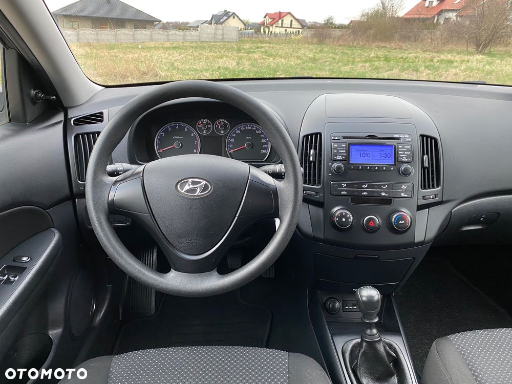 Hyundai i30 1.4 Edition Plus - 30