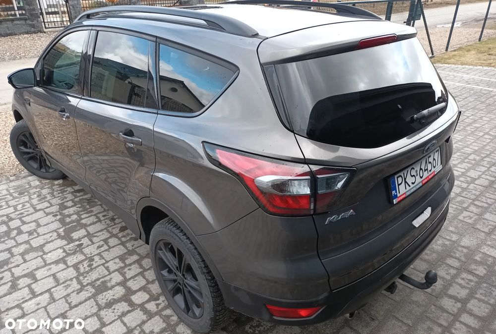 Ford Kuga - 16
