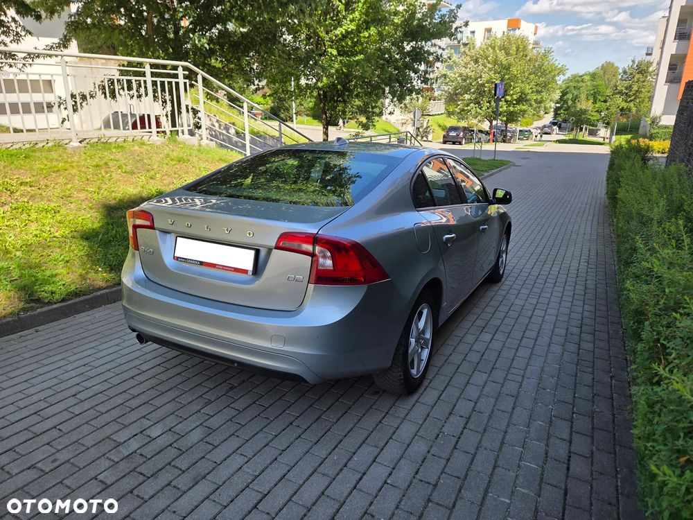Volvo S60 D2 Drive-E Kinetic - 4