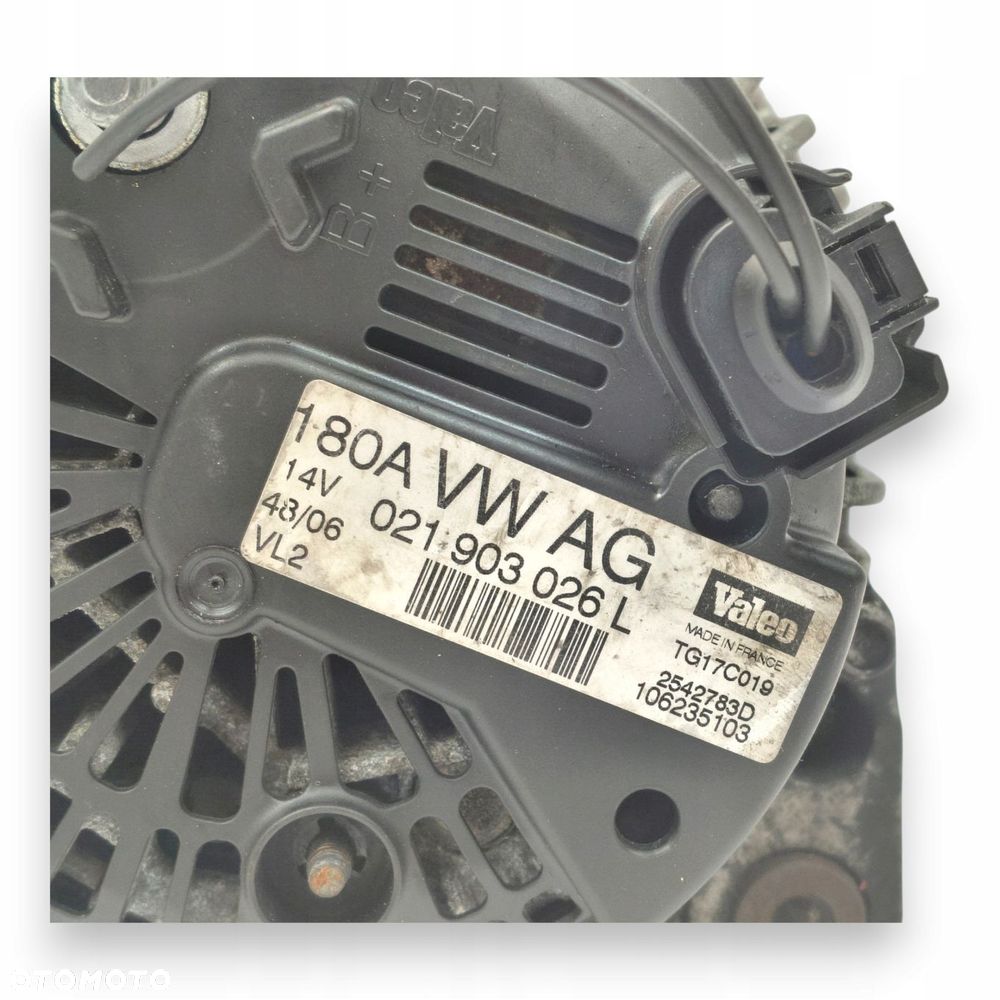ALTERNATOR VW Touran Skoda Octavia II 2.0 TDI Valeo 021903026L TG17C019 - 8