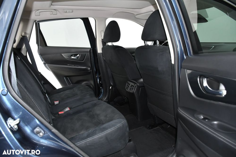 Nissan X-Trail 1.6 dCi N-Connecta - 13