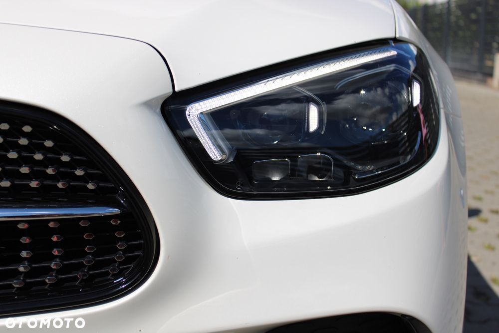 Mercedes-Benz Klasa E - 7